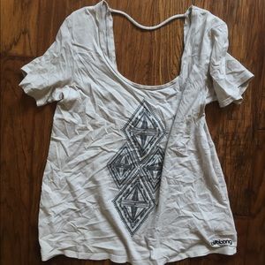 Billabong open back Aztec t shirt size medium